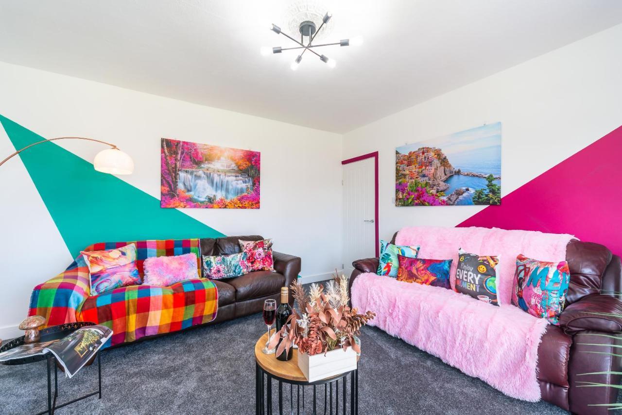 Aseda 4 Bedroom Private Parking, Game Zone -Pool Table, Garden Home Kingston upon Hull Exterior photo